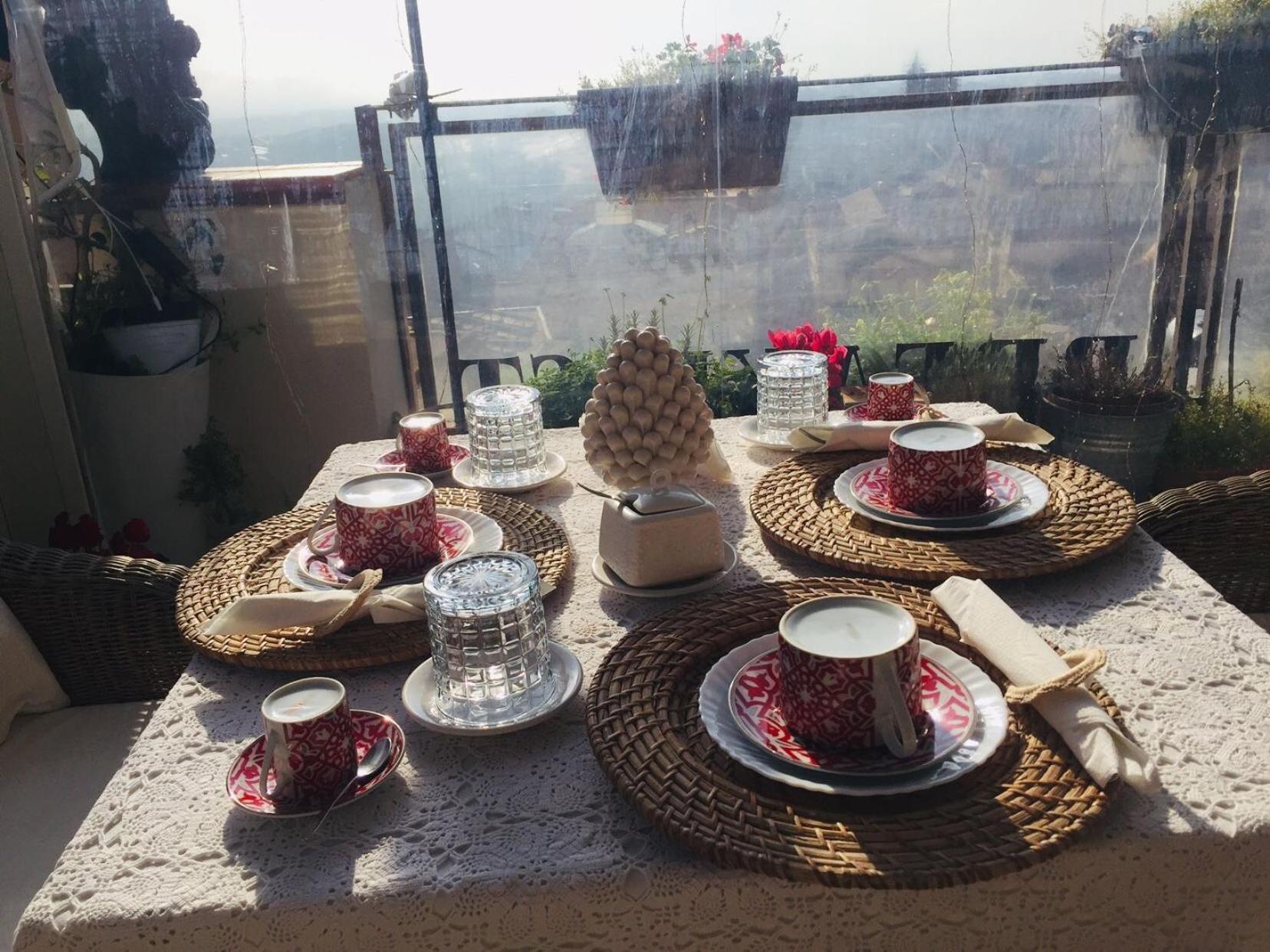 Casa Tipica Siciliana Patronale Home Bedandbreakfast Tremetrisoprailcielo Camere Con Vista, Colazione Interna In Terrazzo Panoramico Caltagirone Exterior foto